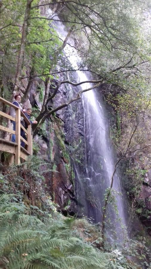 Villa Con Piscina En Panton Ribeira Sacra Galicia Ideal Para Familias Zewnętrze zdjęcie