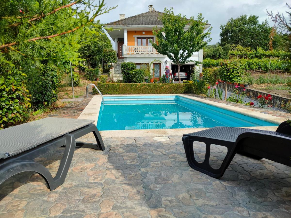 Villa Con Piscina En Panton Ribeira Sacra Galicia Ideal Para Familias Zewnętrze zdjęcie